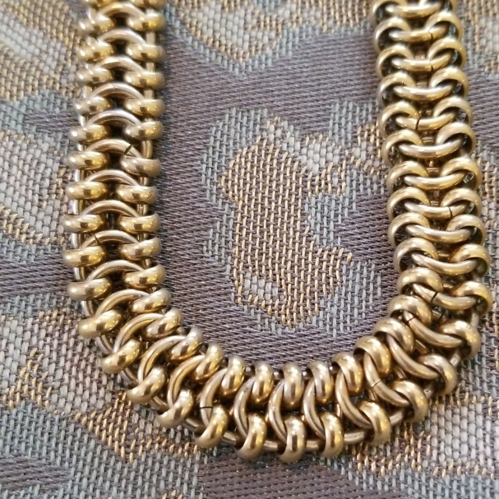 Bundle of gold necklaces. - Picture 3 of 4